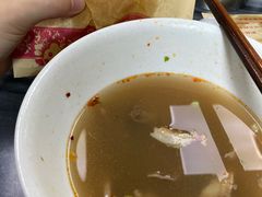 羊肉汤-郝刚刚羊杂割(柳巷店)