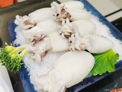 -红鼎豆捞·非遗鲍皇汤火锅(宝丰路店)