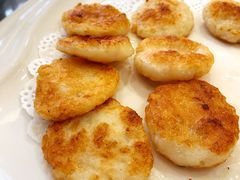 香煎墨鱼饼-东江渔村(皇悦店)