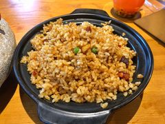牛肝菌云腿炒饭-隔壁老王·家常云南菜(花巷店)