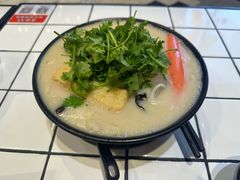 -肥汁米蘭香港米线(长宁来福士店)