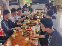 -南山特攻真人CS户外露营轰趴拓展基地