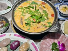 -禄婶鸡煲·打边炉