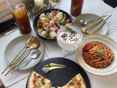 -香梨观景餐厅(西街店)