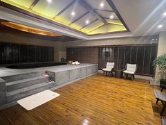 -天明山温泉大酒店