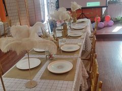 -玩坞轰趴馆·户外团建聚会主题生日派对馆(世豪广场店)