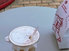 -UNI UNI(环亚凯瑟琳店)