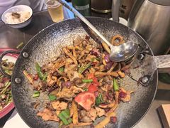 -富正毅三下锅·湘西韵味(天门山索道店)