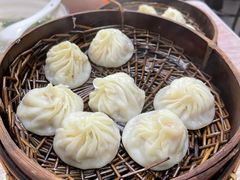 招牌鲜肉汤包-曼曼汤包(建国西路店)