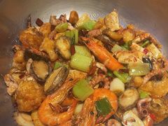 -七欣天香辣蟹火锅(南通任港路大润发店)