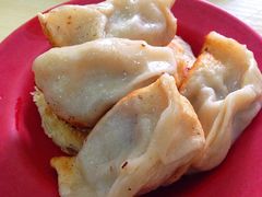 -黄阿姨锅贴大王(万航渡路店)