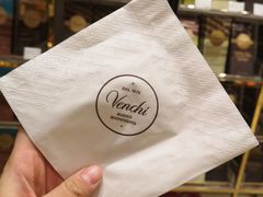 -VENCHI 闻绮(北京国贸商城店)