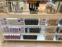 -DFS旗下T广场(新加坡店)