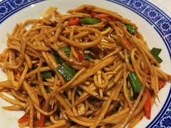 -客家大院·非遗赣南客家菜(郁孤台店)