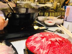 -鲜入围煮花胶鸡海鲜火锅
