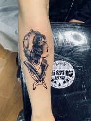 -新绣堂纹身·穿孔
