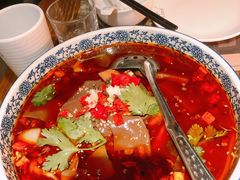 重庆毛血旺-胡桃里音乐酒馆(环亚凯瑟琳广场店)