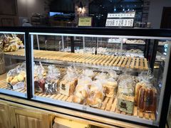 面包甜点陈列柜-BOKE博稞烘焙(天佑城店)