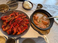 -巴厘龙虾·榜首油焖大虾(音乐学院·沿江酒馆店)