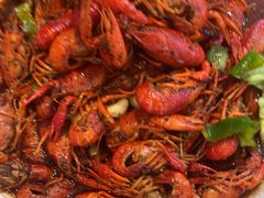 -川流不息·地道川菜·小龙虾(松东路店)