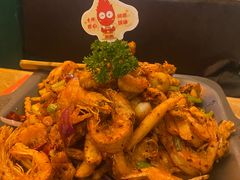 -炭舍干锅·烤鱼(扬名广场店)