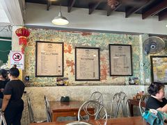 -Dang restaurant (patong phuket)