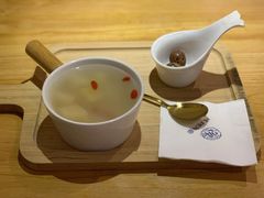 川贝百合炖雪梨-炖物24章·顺时轻养茶(杭州保利时光里店)