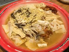 -老街称盘麻辣烫·冒菜(思北店)