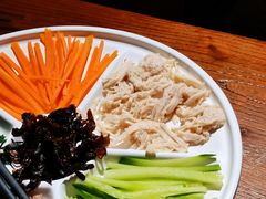 鸡丝凉米线-云海肴·汽锅鸡·云南菜(美罗城店)