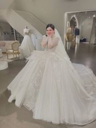 -艾米丽婚纱礼服