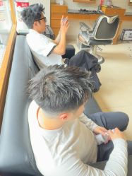 -MARTIN'S BARBER SHOP男士理发馆
