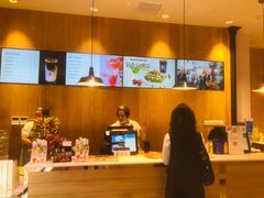 -巴黎贝甜(大宁国际商业广场店)