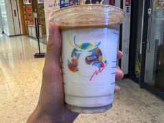 -瑞幸咖啡(卓越前海INTOWN店)