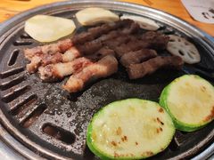 厚切五花肉-唯成•韩国炭火烤肉 유성고기