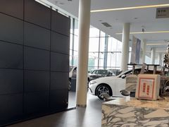 -苏州鹏龙东昌奔驰4S店