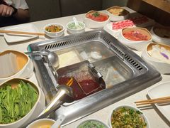 -海底捞火锅鲜切牛肉主题店(长寿路店)