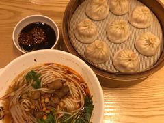 经典上海蟹粉小笼汤包-一品小笼(金融街店)