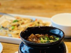 罐罐牛肉米线-中8楼风尚云南菜(颐堤港店)