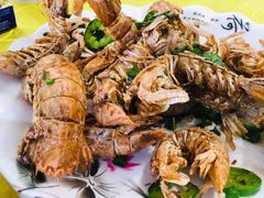 椒盐濑尿虾-顺品美食店•现捞海鲜(海陵岛店)