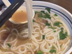 -鑫花溪牛肉米粉(文星广场店)