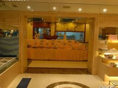 -郑庄脂渣海鲜楼(九水路店)