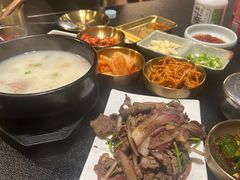 -24 新村雪浓汤(长白山烤肉店)