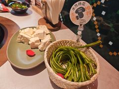 -芸山季·云南野生菌火锅(人民广场来福士店)