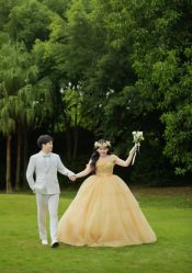 点击看大图 -挪娅婚纱摄影皇家会所