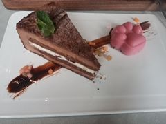 -YUE·6·西式融合餐厅(外滩六号店)