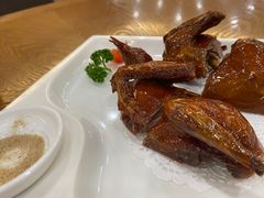 脆皮烧乳鸽-富豪酒家(正大广场店)