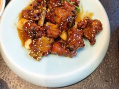 -万重锦·人文川菜馆(骡马市店)