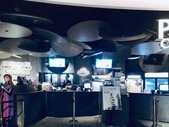 -百美汇影城(LUXE嘉里中心店)