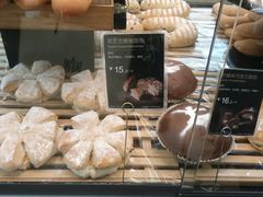 -蝴蝶汇音乐酒馆(罗湖店)