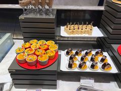 巧克力蓝莓蛋卷-鹭江潮餐厅•福建菜(鹭江佲家酒店)